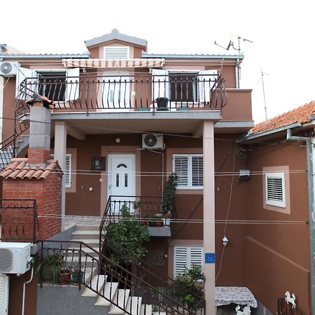 Apartment Jure Trogir Bagian luar foto